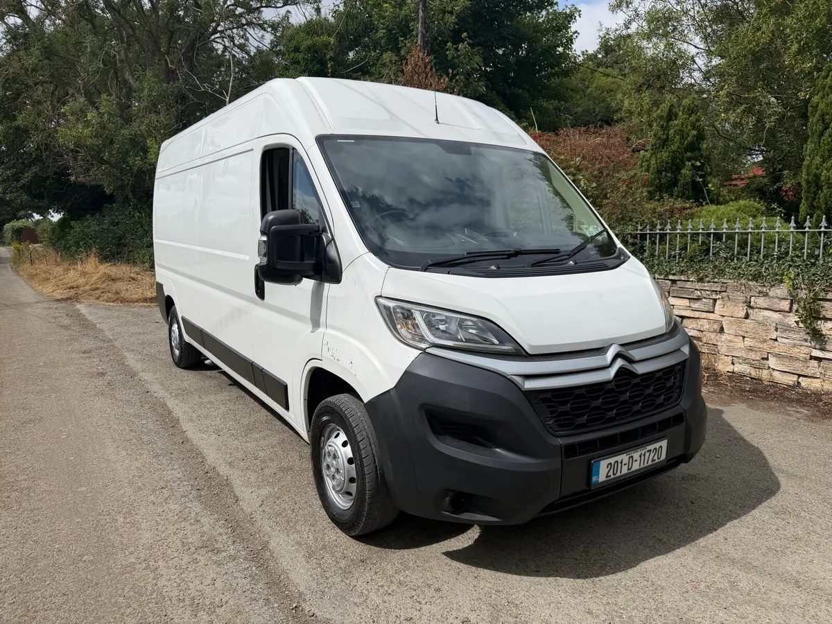 201 Citroen Relay LWB Cvrt 03/2027 - Image 2