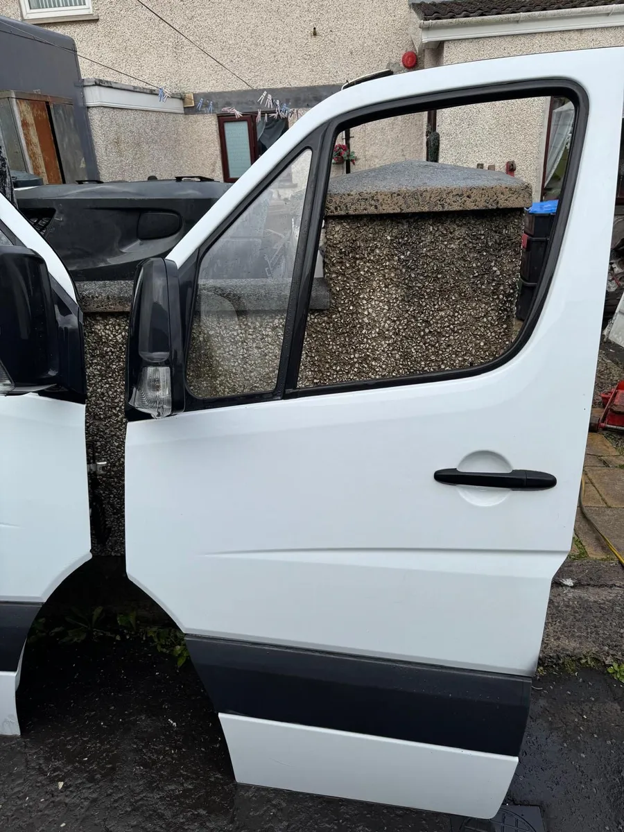 2006 - 2018 Mercedes-Benz  Sprinter W906 Doors - Image 3