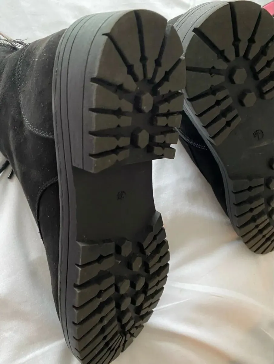 Ladies Schuh Black Suede Ankle Boots, Size 40 / 7 - Image 3
