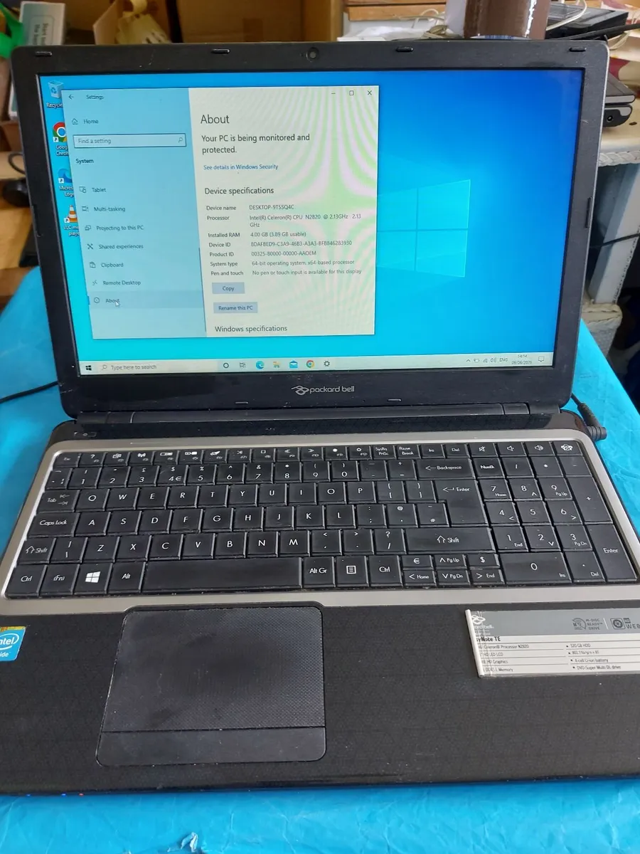 PackardBell 15.6 inch Laptop, 4GB Ram, 300GB HDD, - Image 1