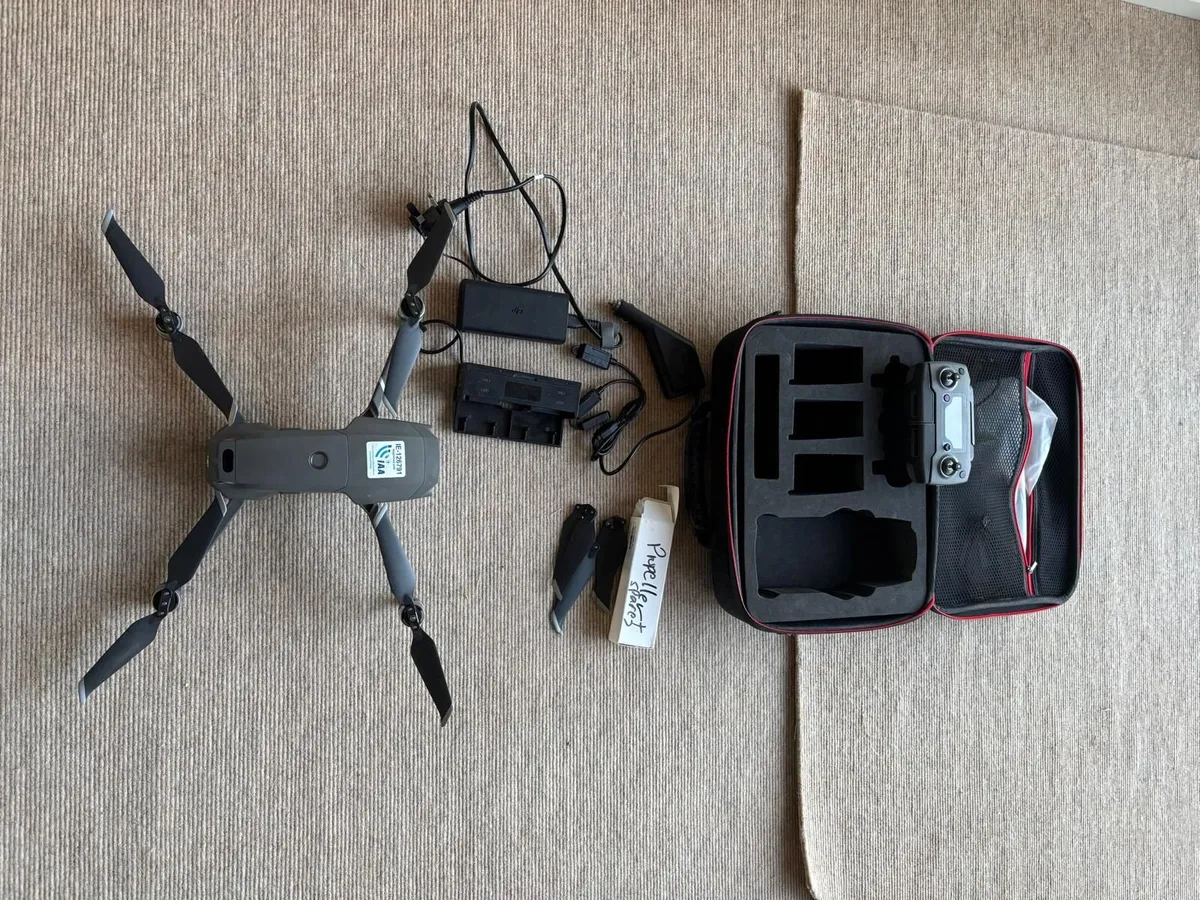 DJI Mavic 2 Zoom Drone Package Excellent Condition - Image 1