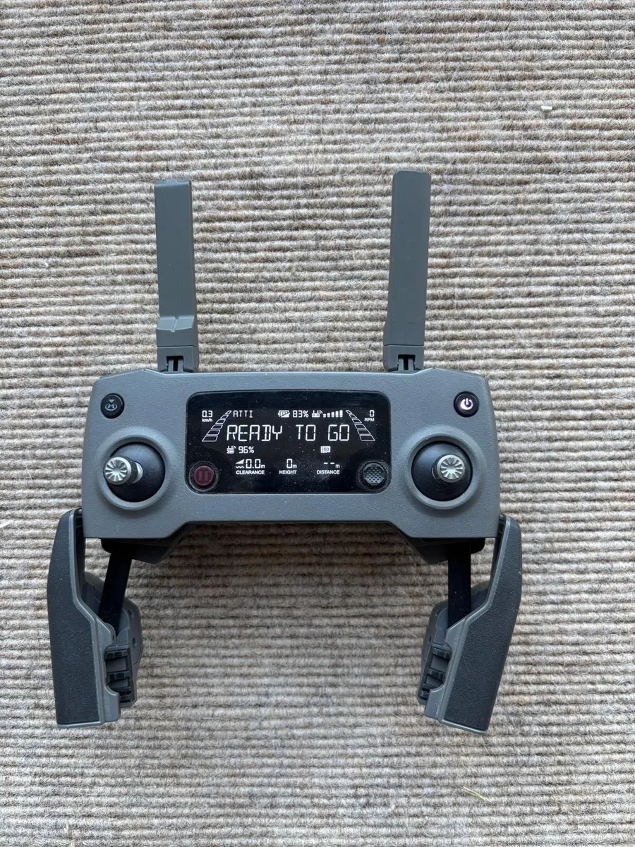DJI Mavic 2 Zoom Drone Package Excellent Condition - Image 3