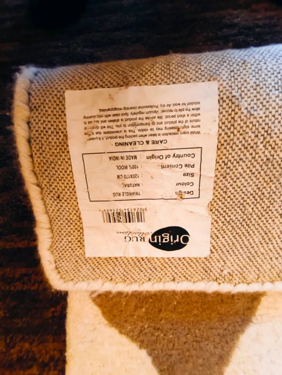 Beautiful 💯 Per cent wool rug new 45 euro - Image 2