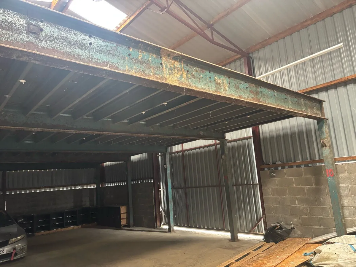 Heavy duty mezzanine floor - Image 1