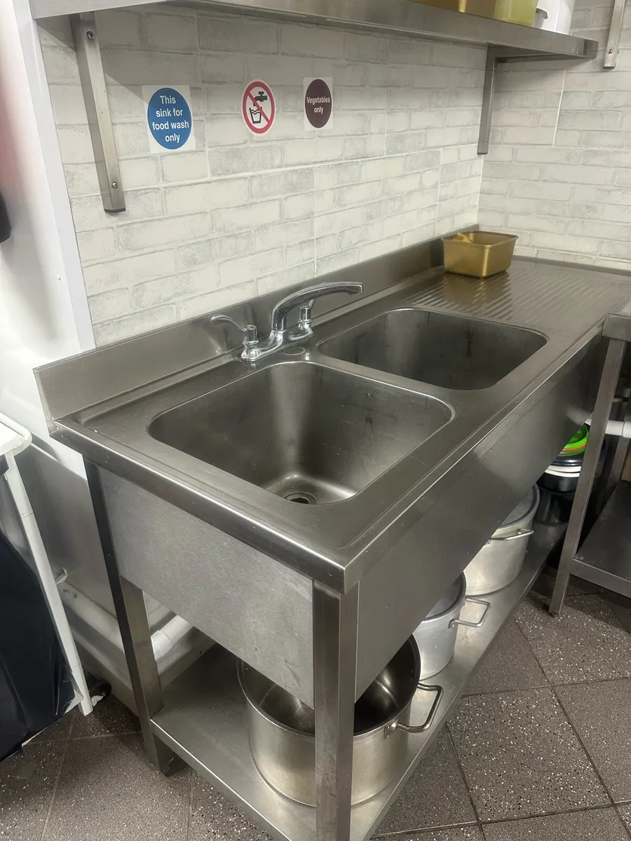Two Commercial sink - Image 1