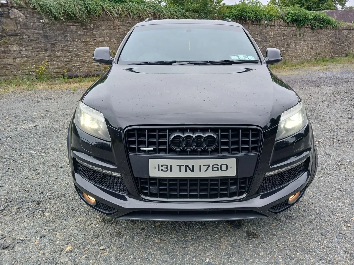 Audi Q7 2013 - Image 1