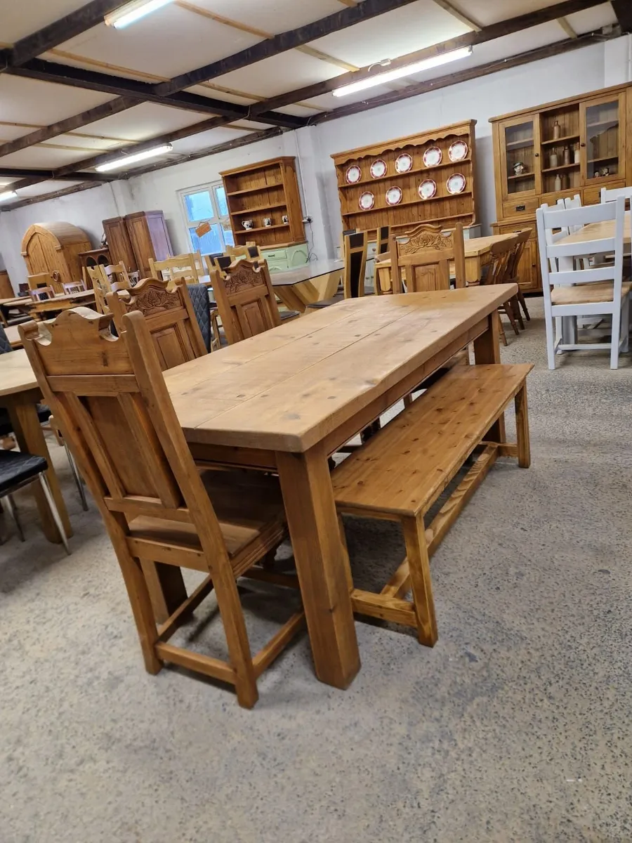 Vintage farmhouse table, 4 chairs, bench - Image 4