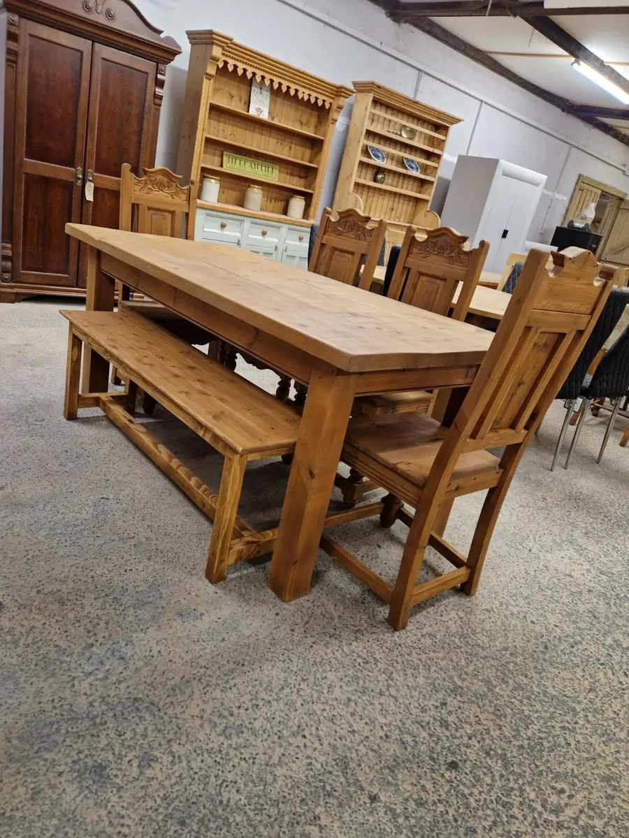 Vintage farmhouse table, 4 chairs, bench - Image 1