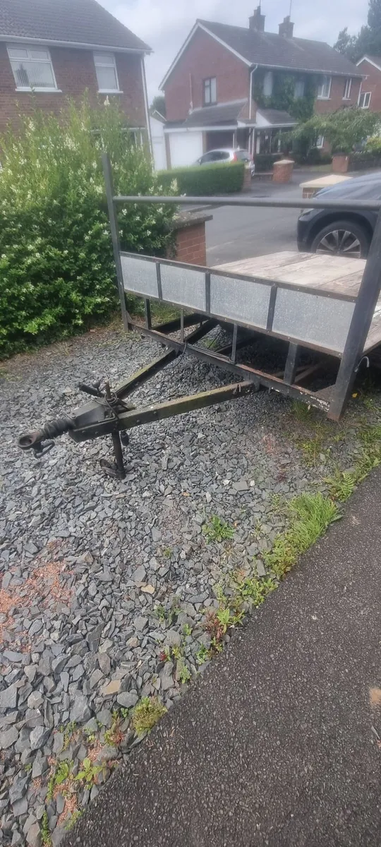 Utility trailer - Image 2