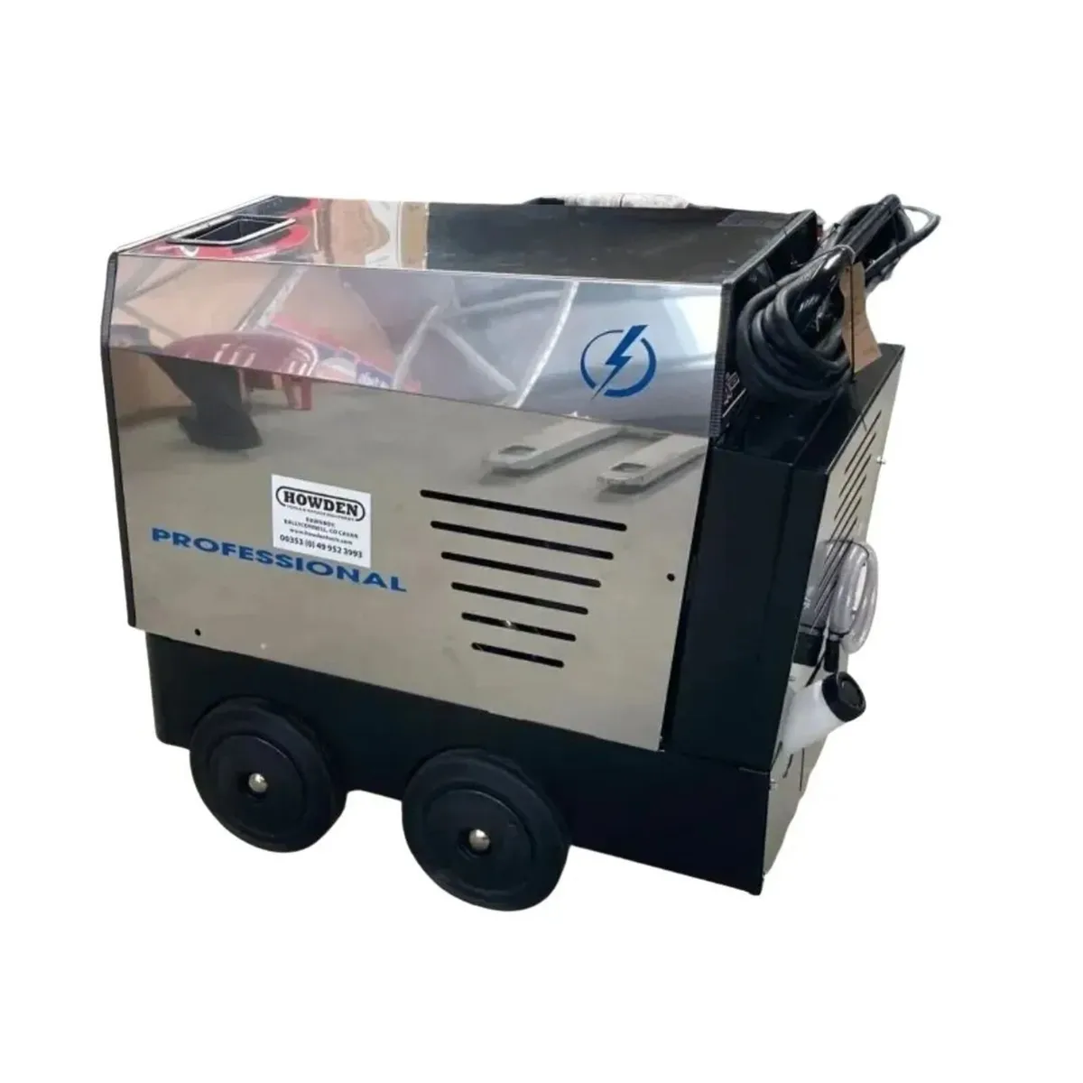 Industrial Interpump HotSteam Power Washer 3000PSI - Image 2