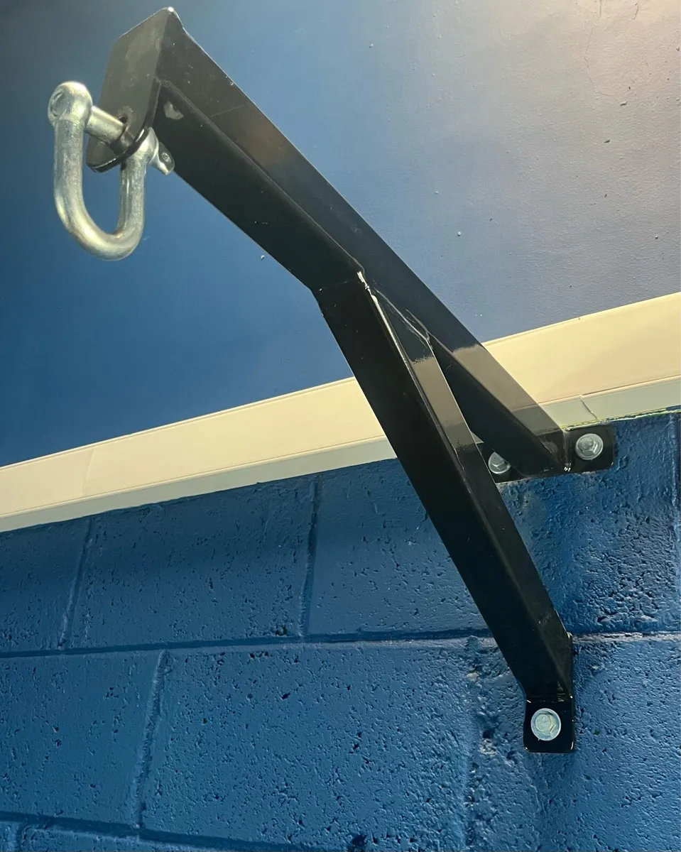 Boxing Bag/Pulley Wall Bracket - Image 1