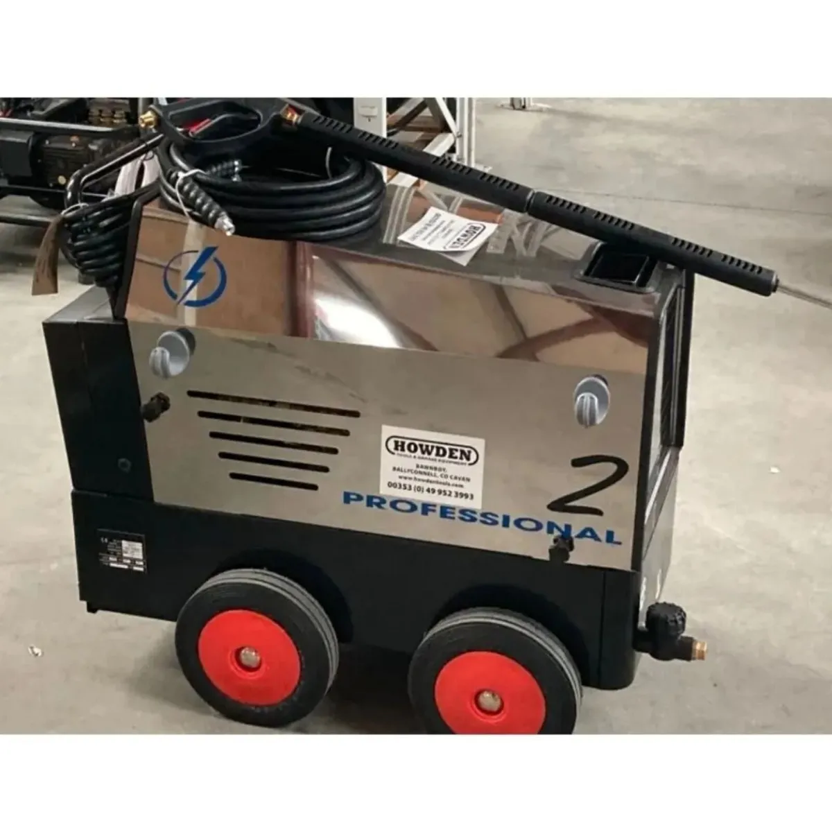 Professional Interpump Hot Power Washer - Image 3