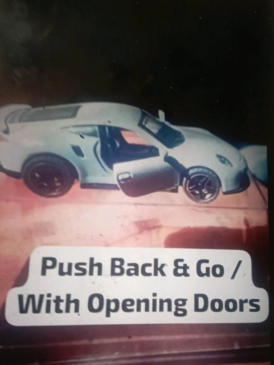 HOT WHEELES 1-43 SCALE DIE-CAST PORSCHE 911  CAR - Image 1