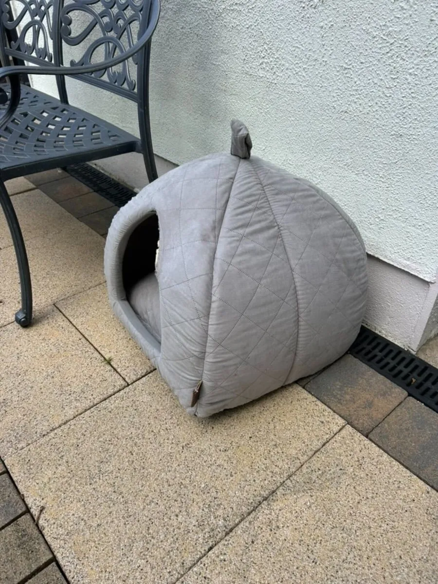 Dog bed - Image 2