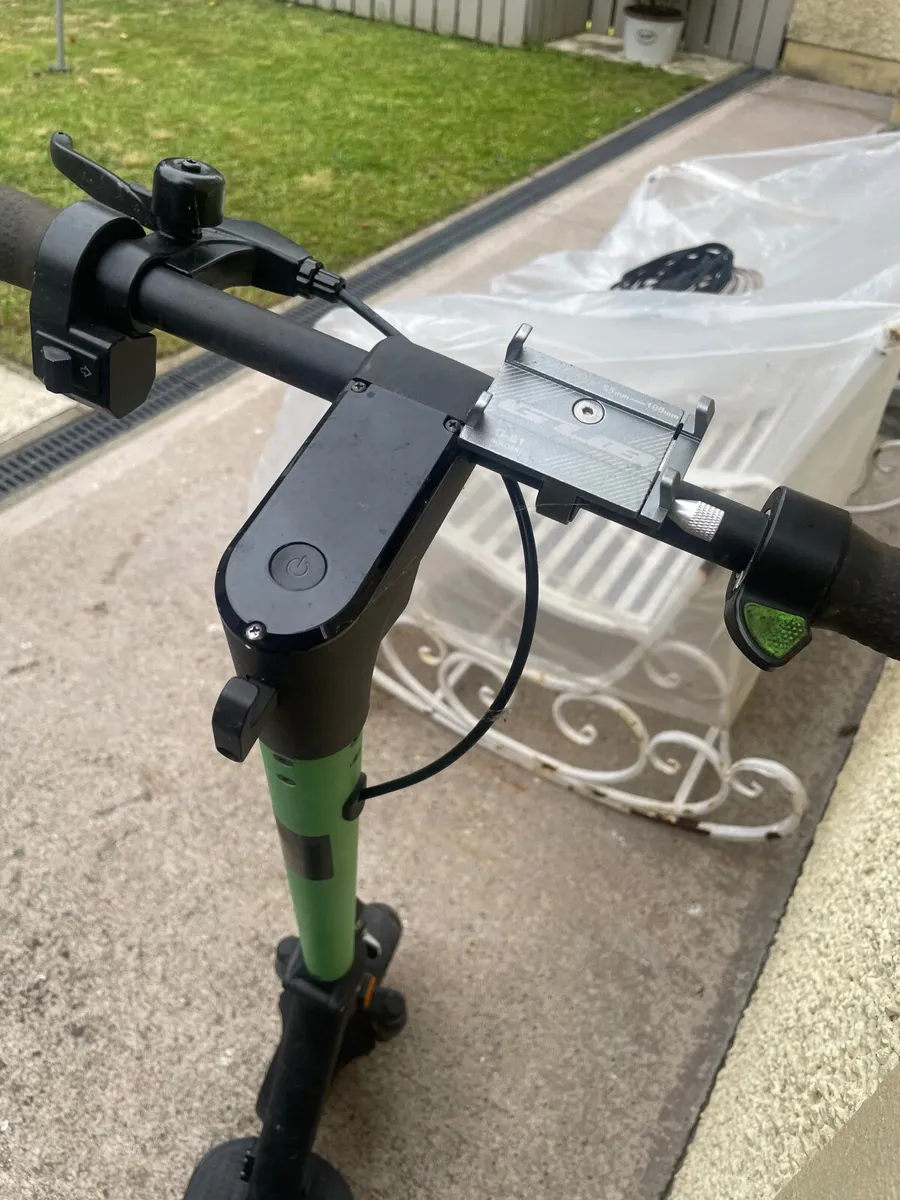 Electric Scooter - Image 4