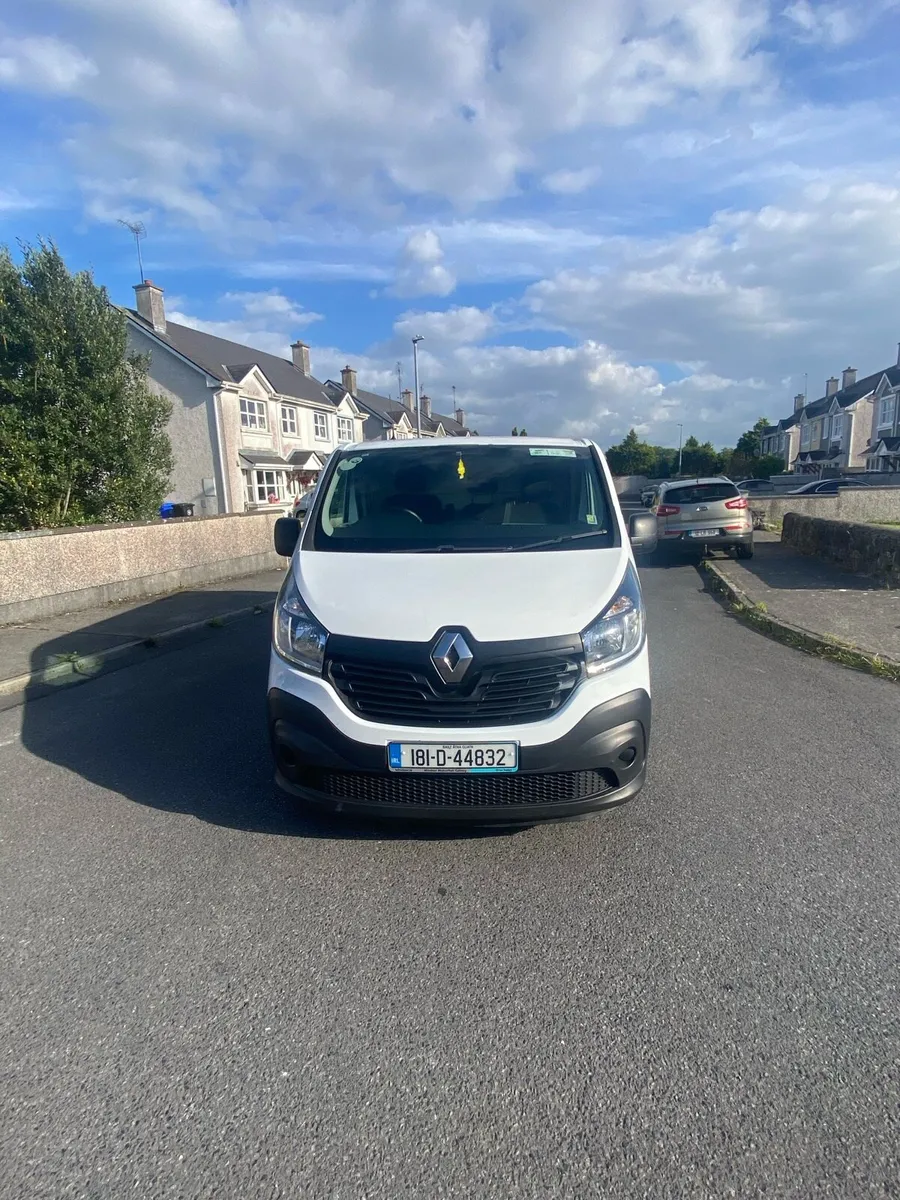 2018 Renault traffic - Image 1