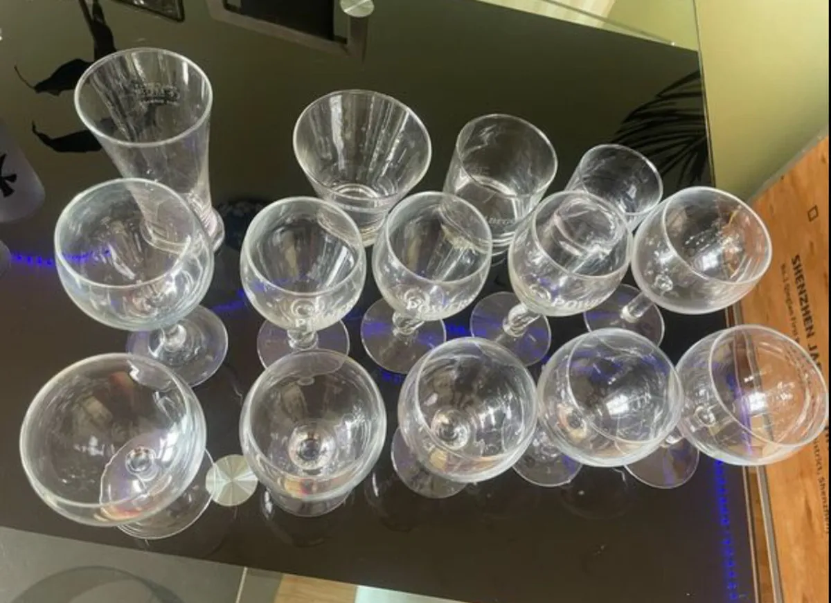 Glasses and cups - Image 2