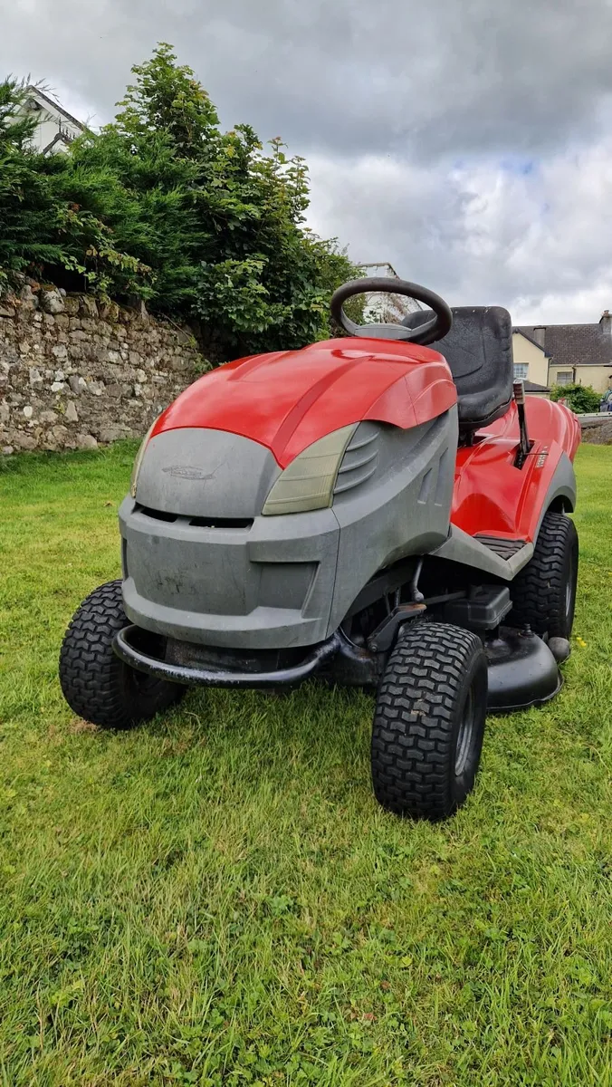 Castle Garden - Ride On Lawn Mower - Image 4