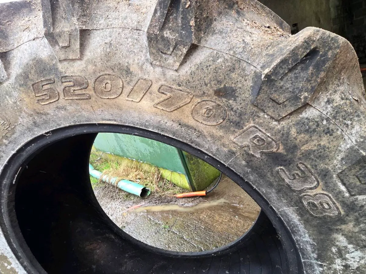Tractor tyre 1 520 ×70×38 Trelleborg - Image 2