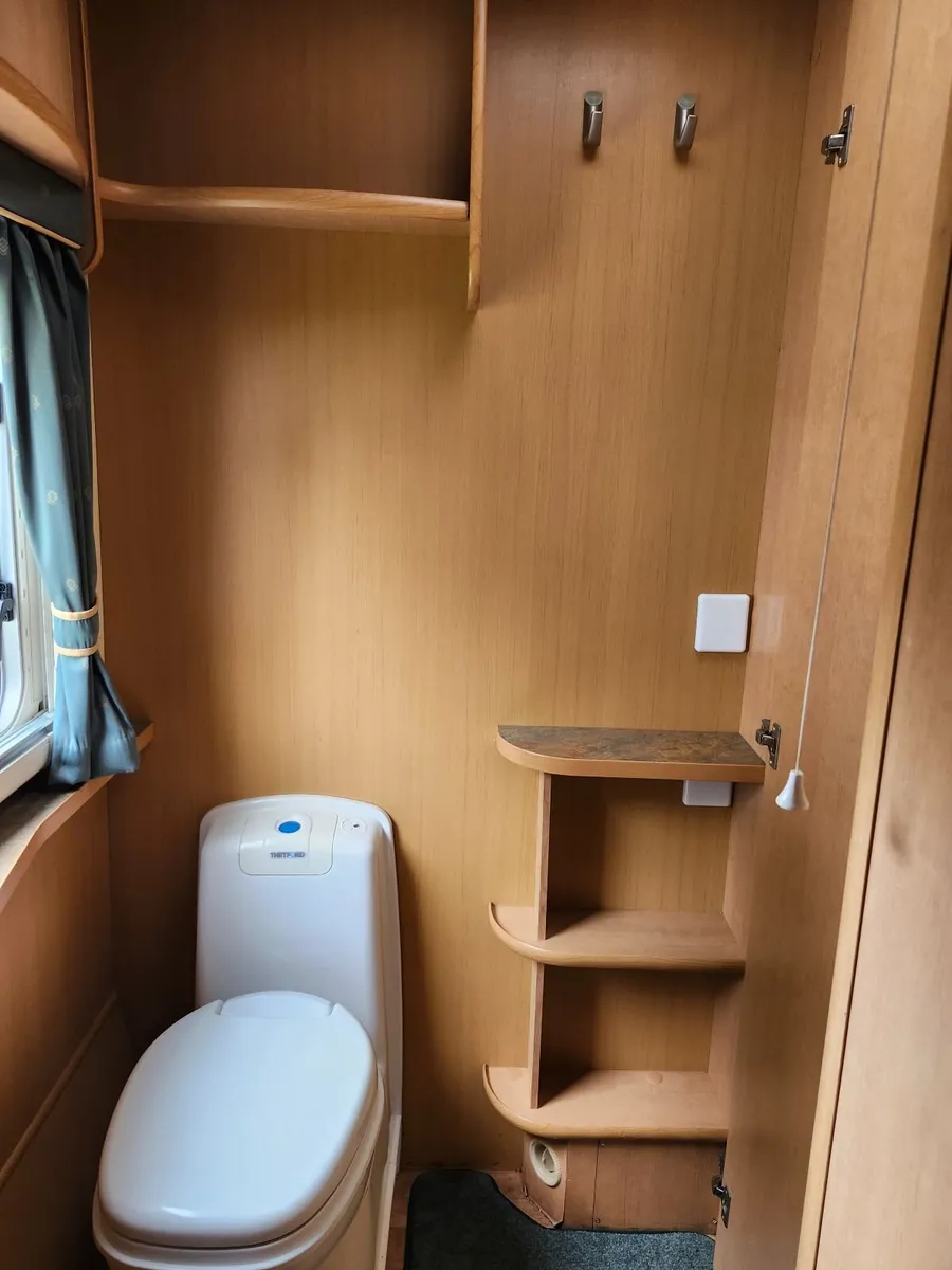 Caravan - Image 3
