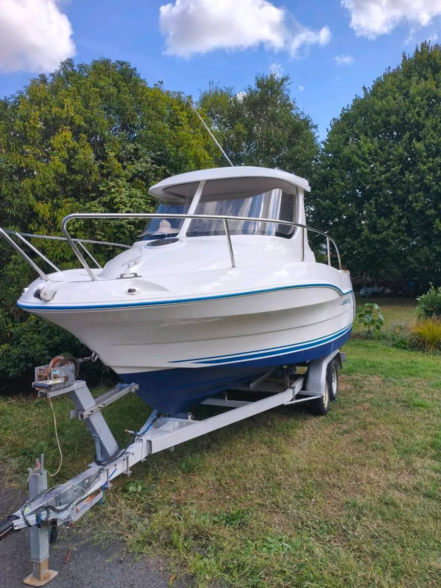 Quicksilver 540 - Image 1