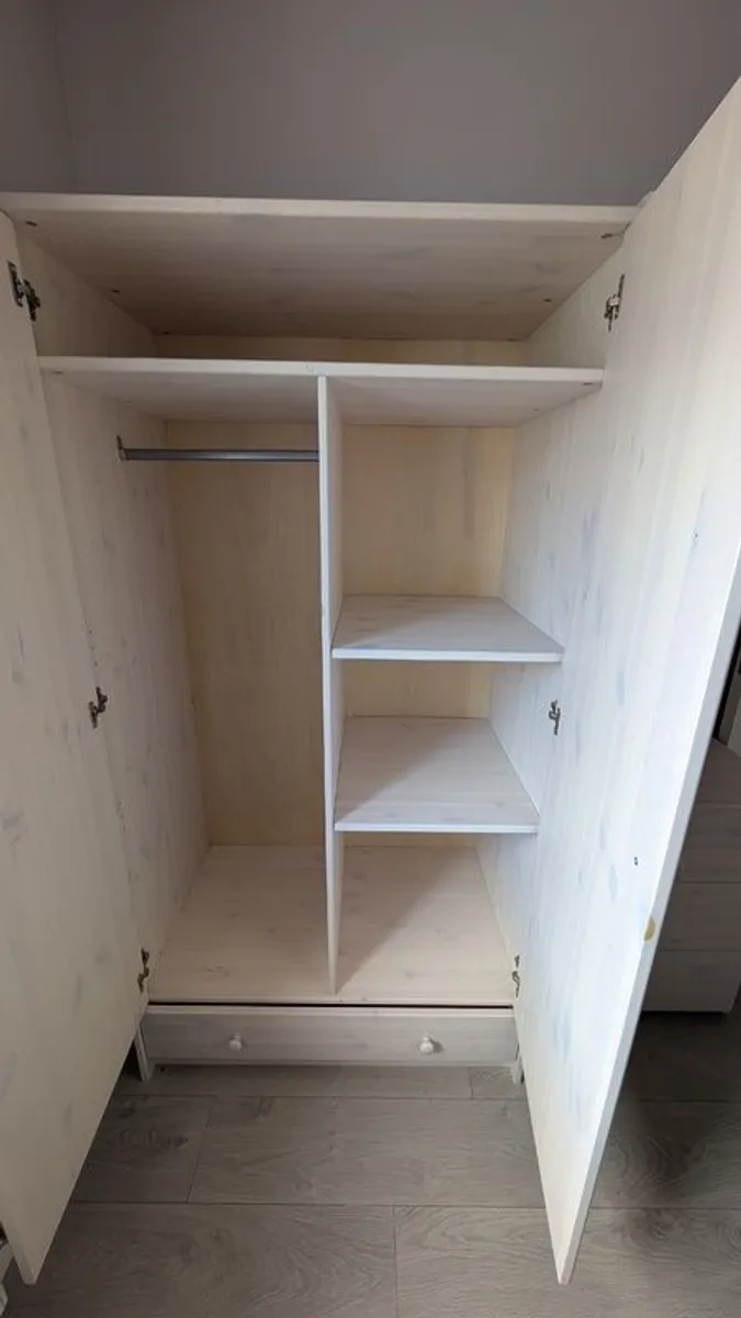 Children Bedroom Furniture Set (Bunk Bed, Desk, Wardrobe & Drawers) - Image 3