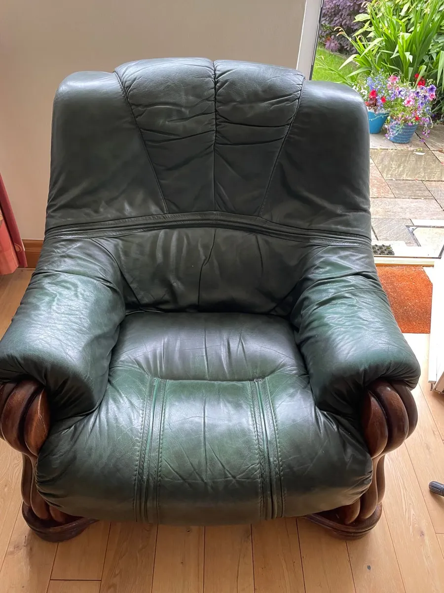 Armchair - Image 1