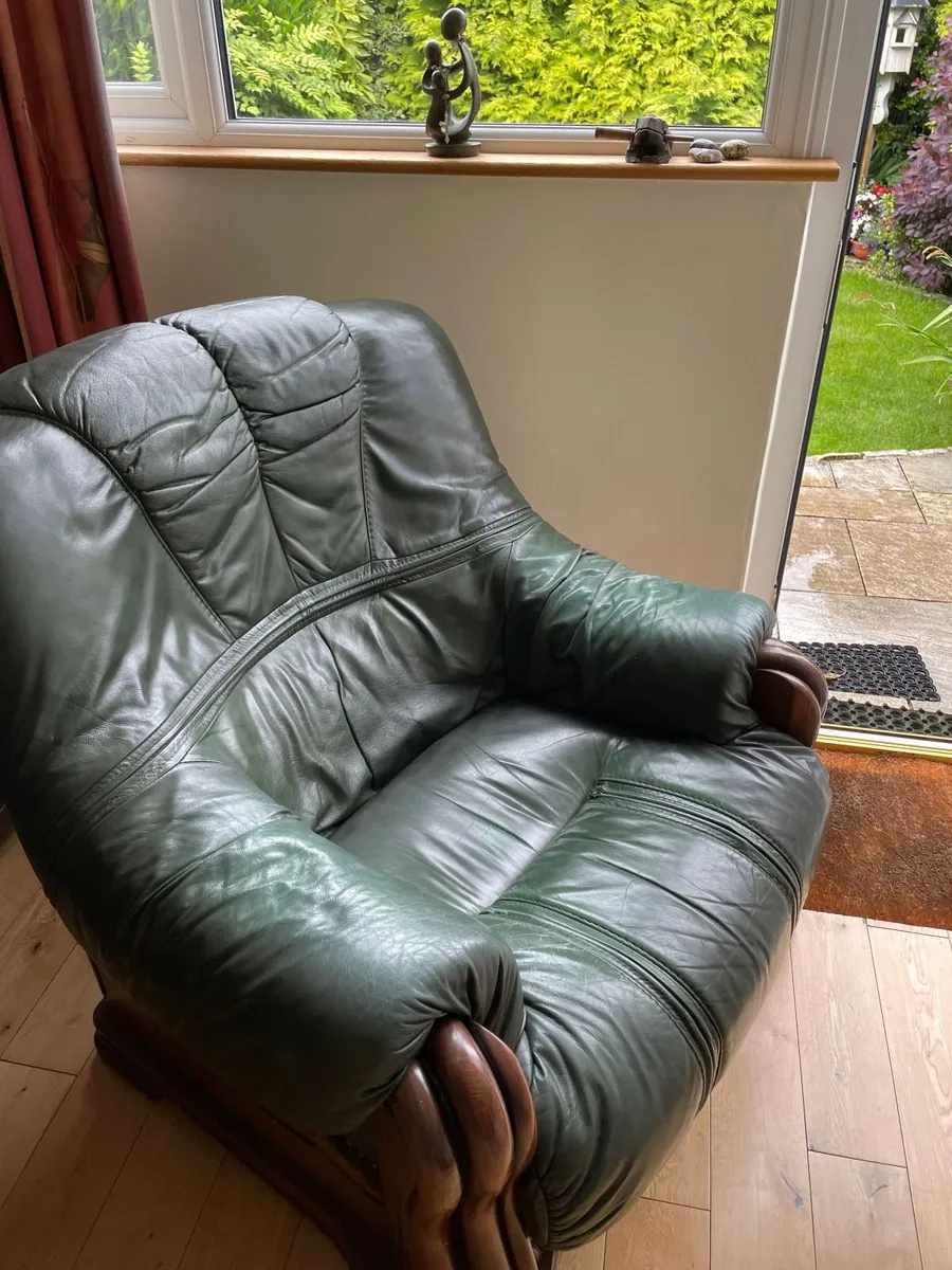 Armchair - Image 2