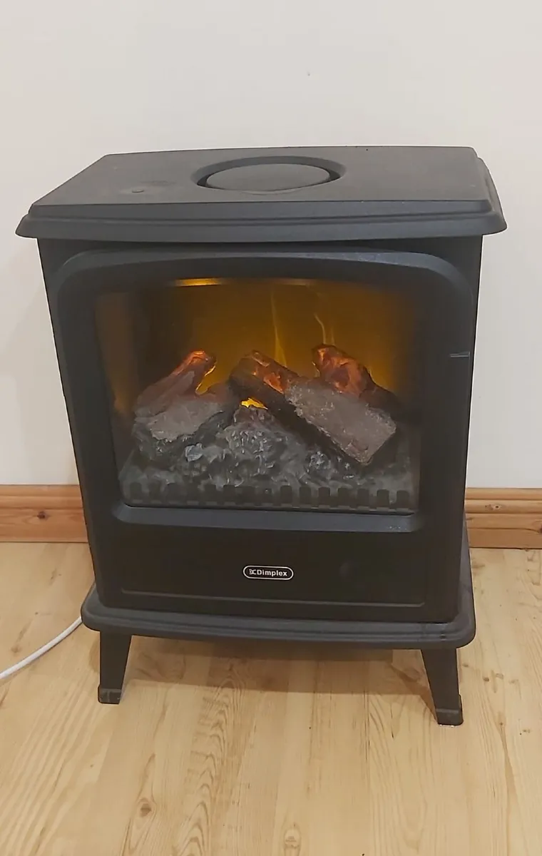 Dimplex Electric Fire Stove:  €550 new - Image 1