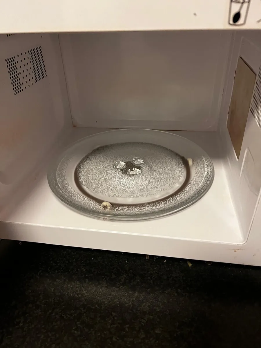 Bosch Microwave - Image 2