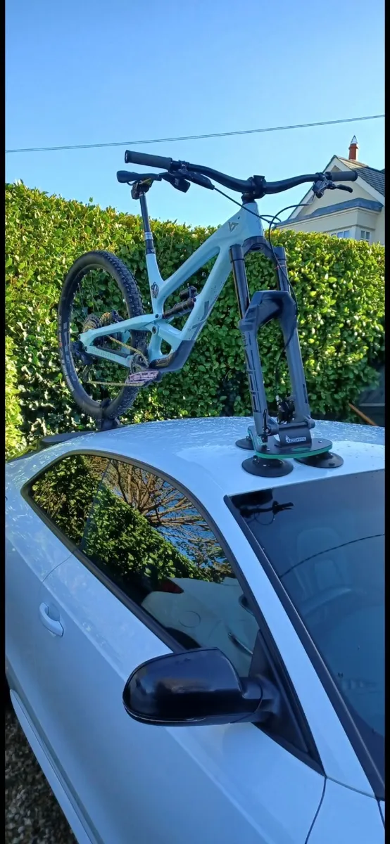 Suction Bike rack - Image 1