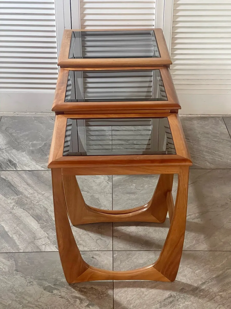 Mid century nesting tables - Image 3