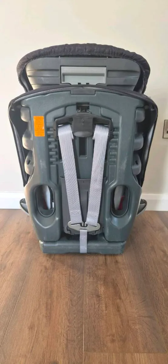 Child Car Seat - Image 4
