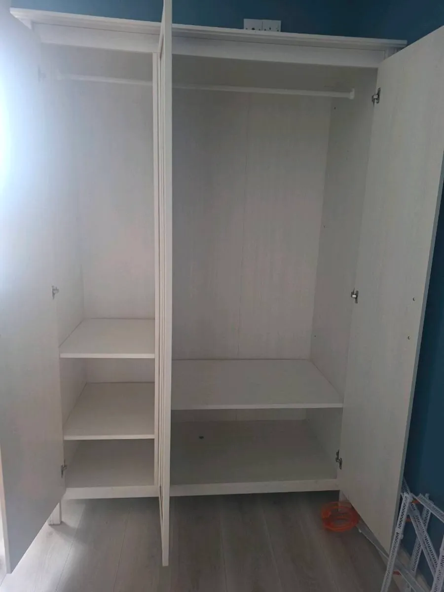 Wardrobe - Image 4