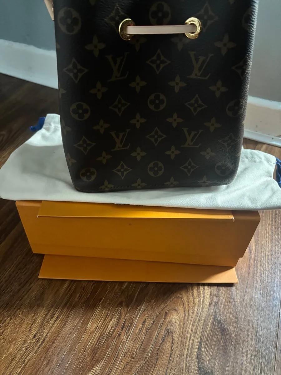 LV inspired a+++ quality bags two of them - Image 1