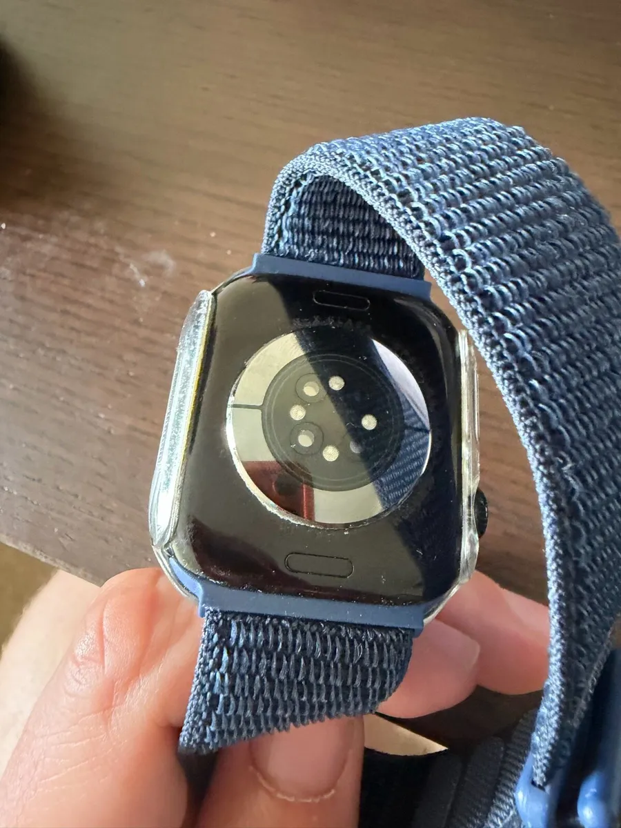 Apple Watch series 10 - Image 2