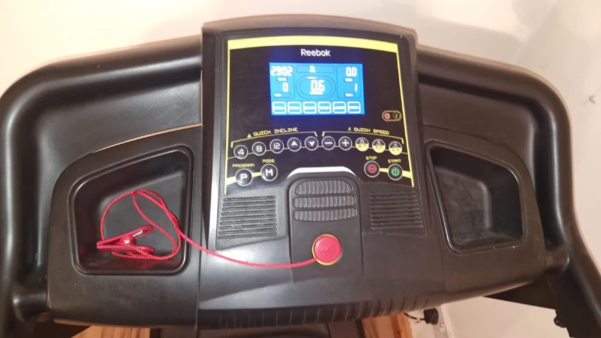 Reebok Electric Treadmill - Image 4