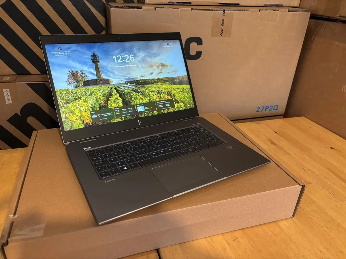 HP zBook Studio Slimline Workstations-32Gb-i7-Deli - Image 2