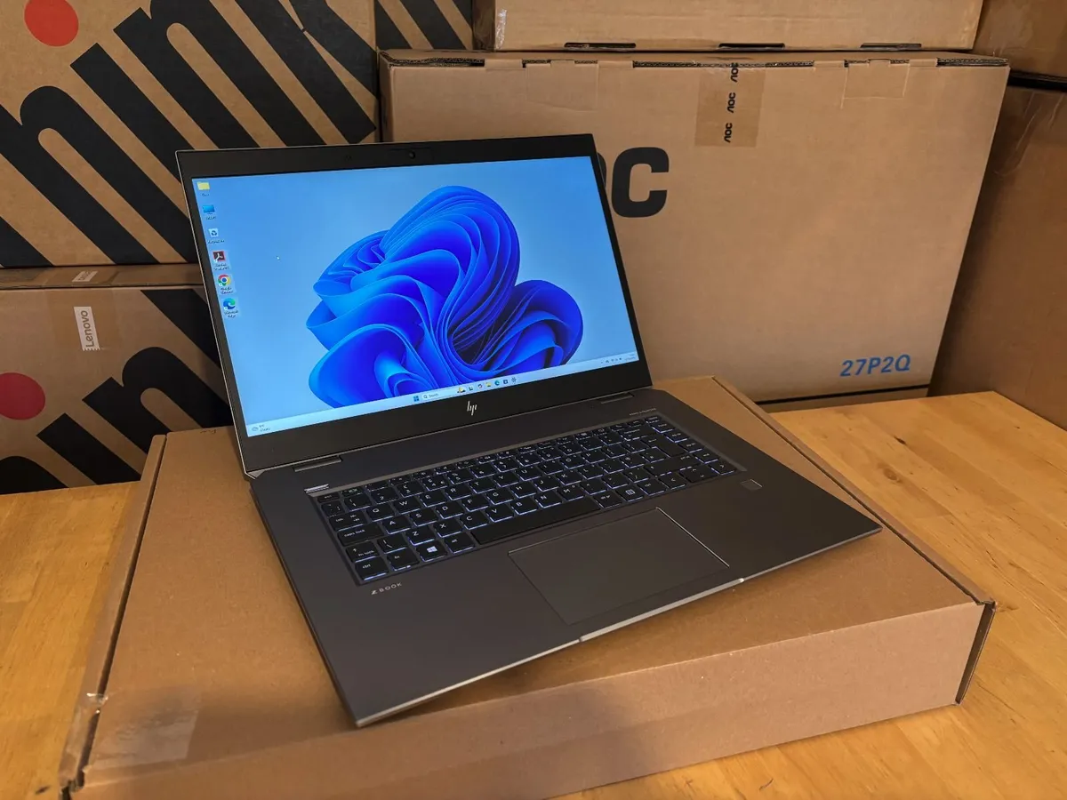 HP zBook Studio Slimline Workstations-32Gb-i7-Deli - Image 3
