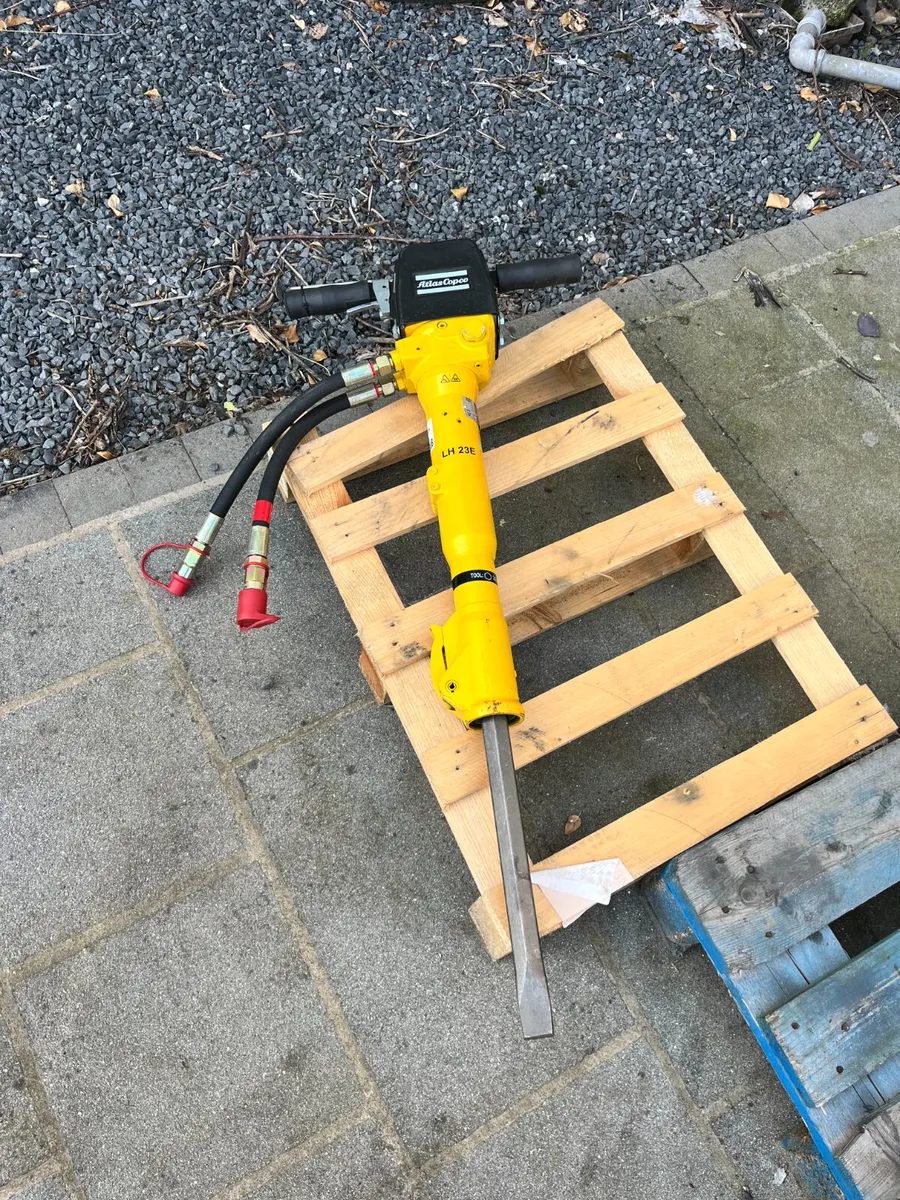 Atlas Copco LH23E Hydraulic Breaker - Image 1