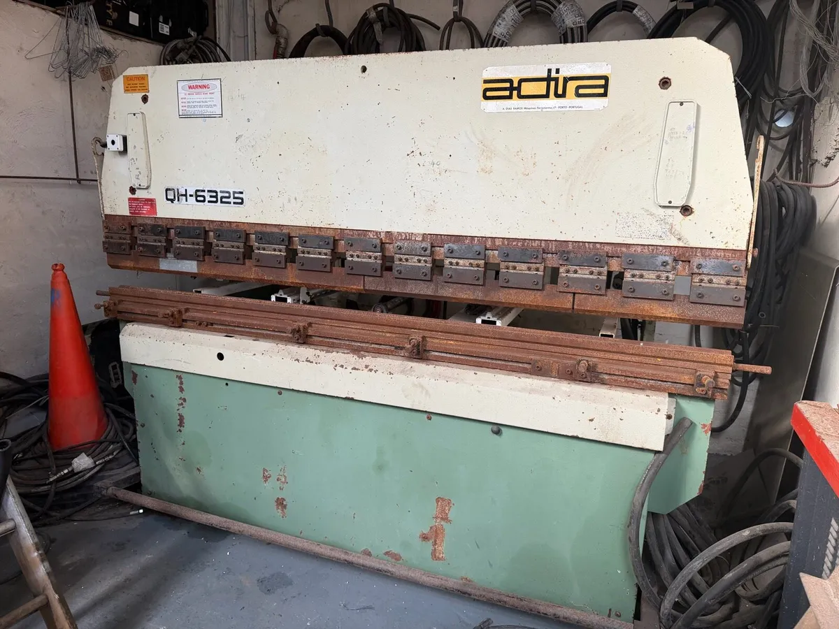Adira  63 ton 2.5 metres Press brakes hydraulic - Image 2