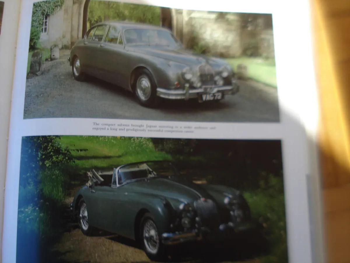 JAGUAR BOOK 1986 EDITION BY LORD MONTAGU BEAULIEU. - Image 3