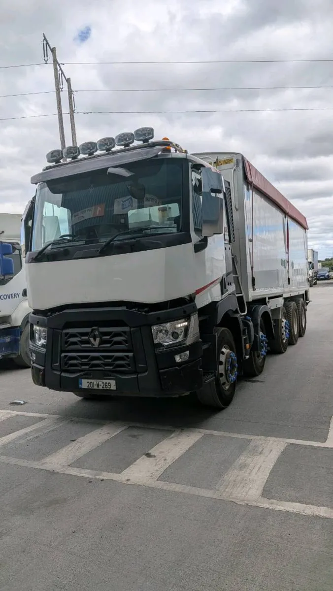 Renault C430 10x4 meal blower - Image 2