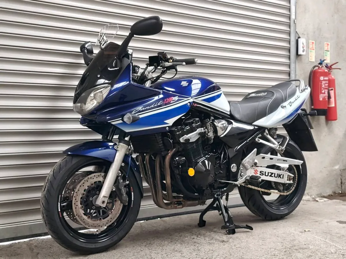 Suzuki Bandit 1200 Extensive Service History - Image 4