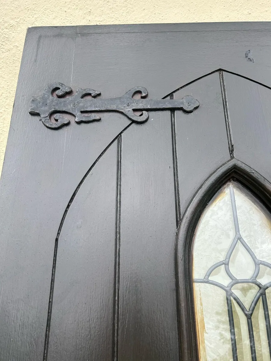 Gothic church door - Image 2
