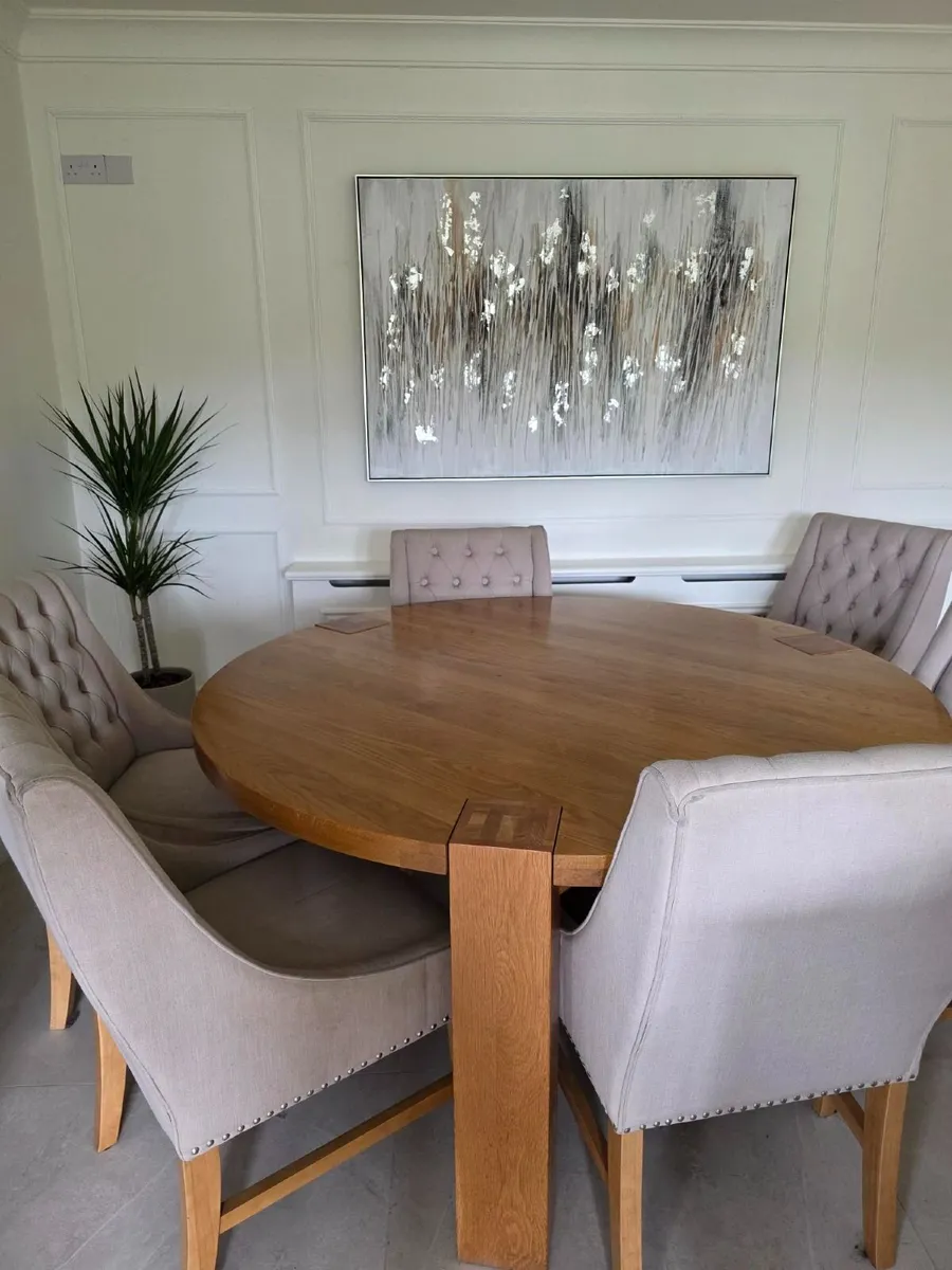 Solid Oak Round Dining table and chairs - Image 2