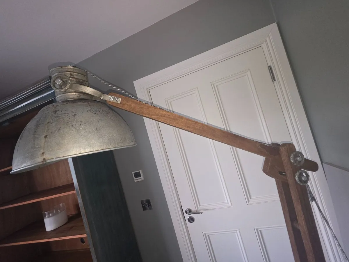 Vintage industrial floor lamp - Image 2