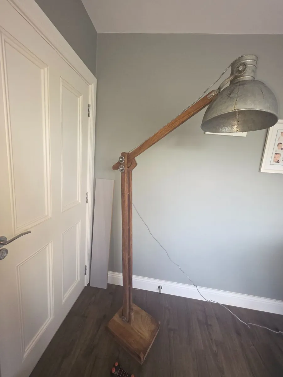 Vintage industrial floor lamp - Image 3