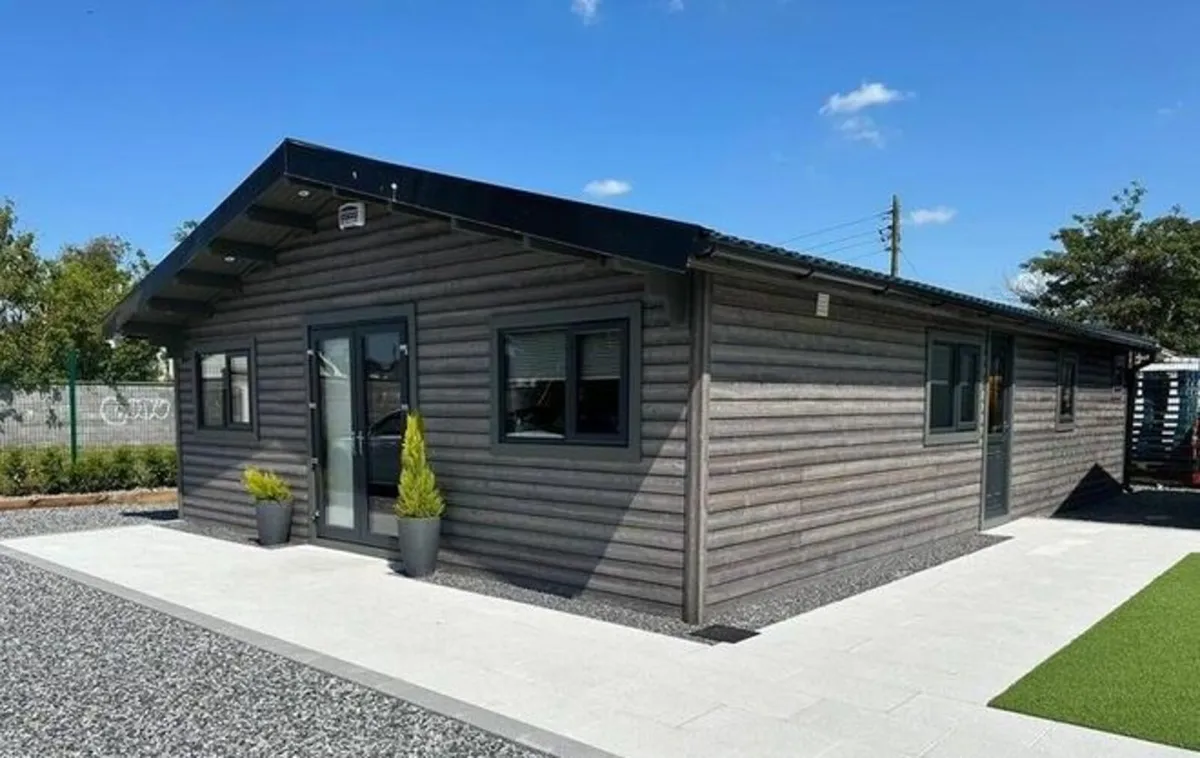 Ecohome Log Cabins 3 Bed B 7.5m x 12m (90 sq.m.) - Image 1