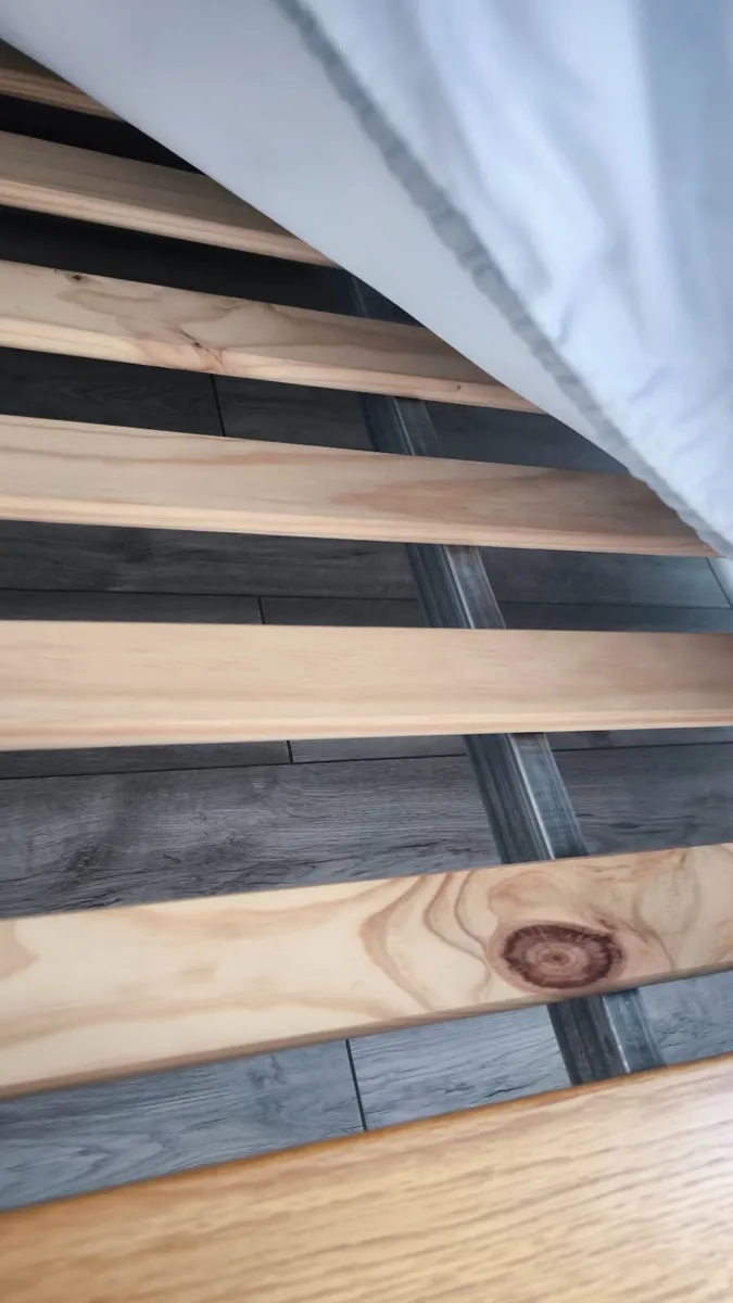 EZ Living King Size Bed Frame - Excellent Conditio - Image 4